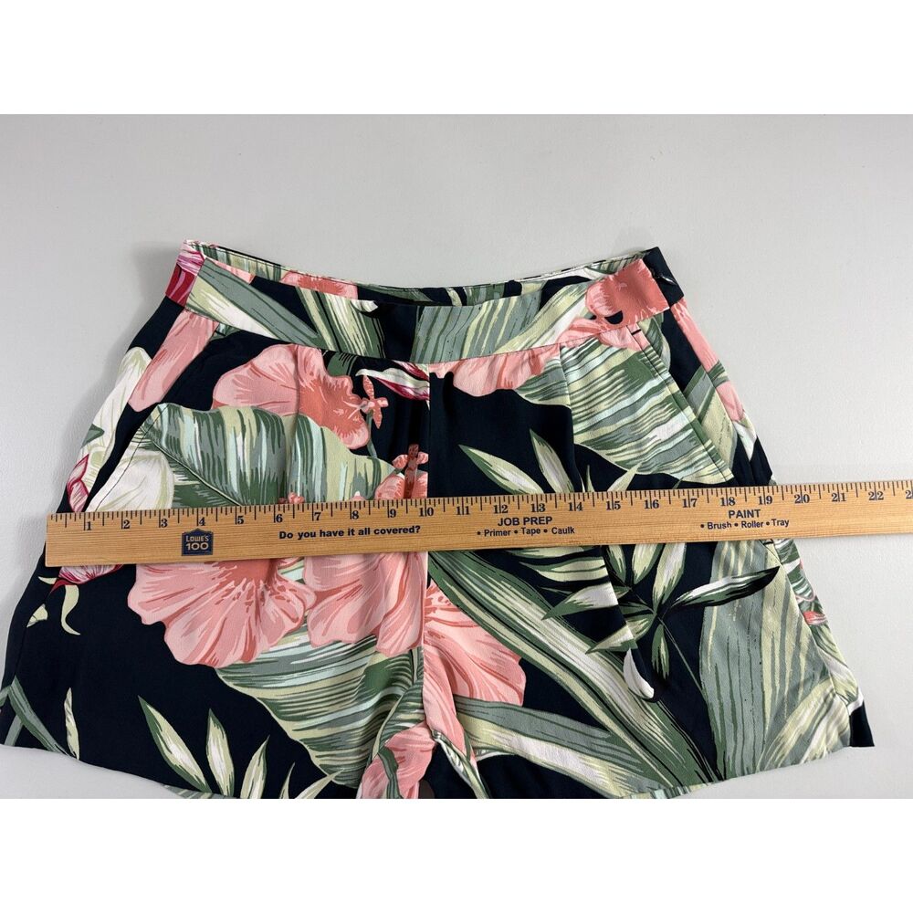 Ann Taylor Women's Floral Tropical Print Dressy Shorts Side Zipper Size 2 - Picture 8 of 12